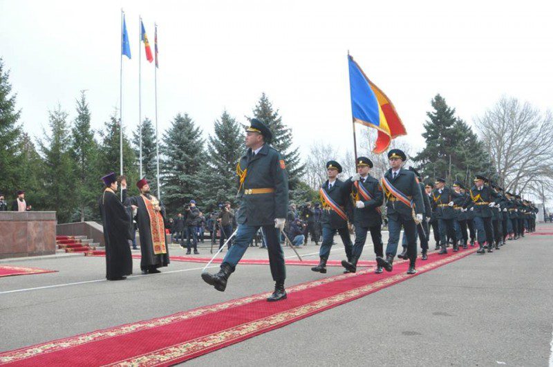 12336064_914847041931294_402559940_n