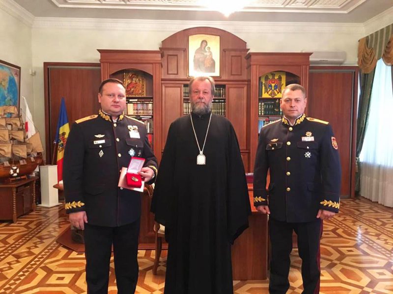 14287518_586281094885272_2033192290_n