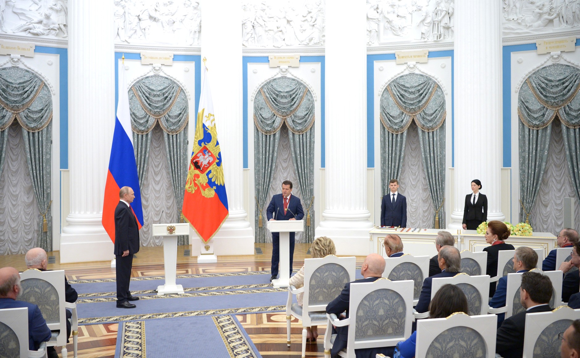 KEumglMApwunbAWbsuIwq4oLyoLcRorA